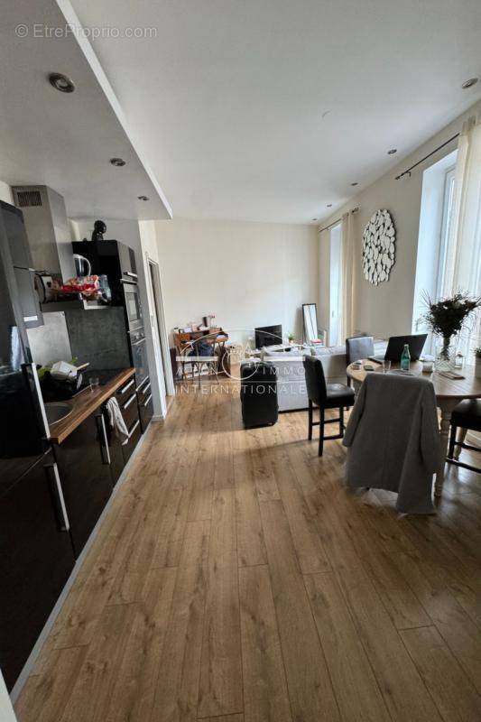 Appartement à NIMES