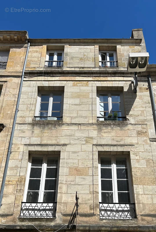 Appartement à BORDEAUX