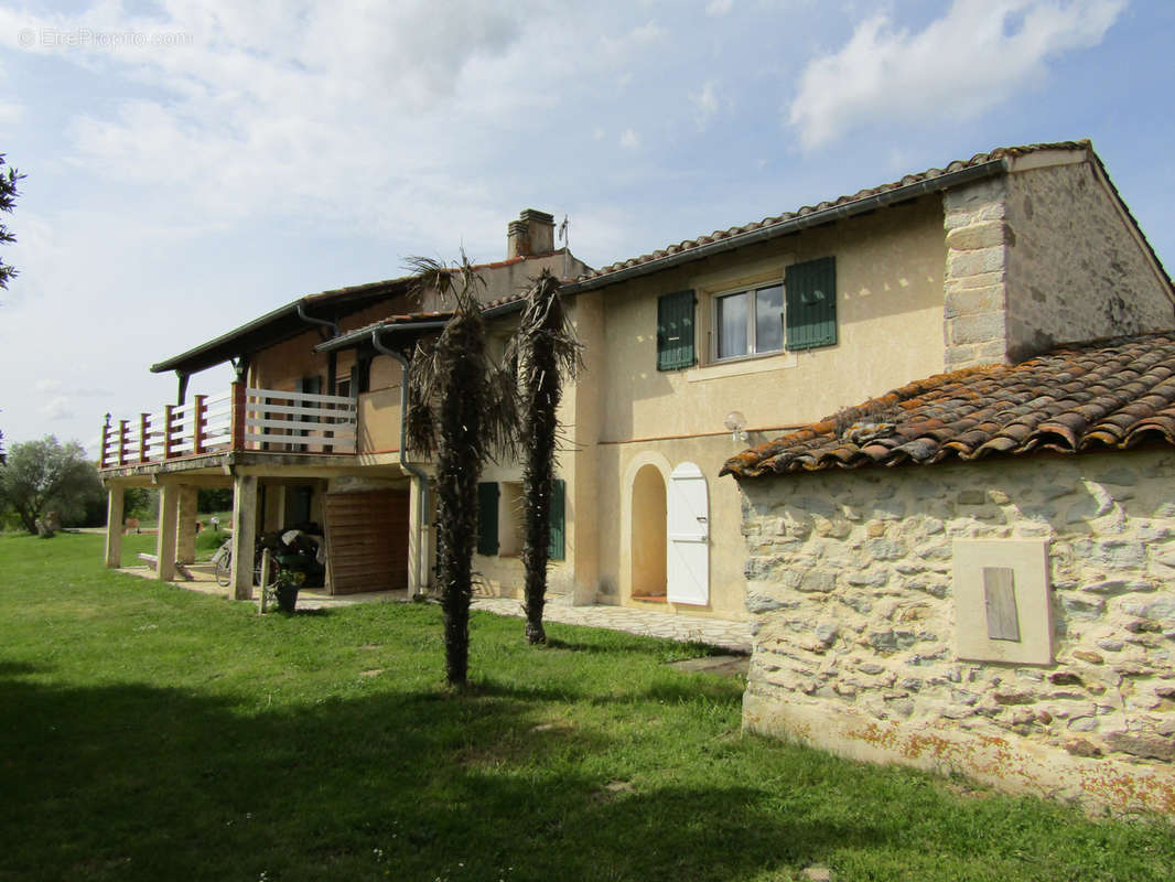 Maison à VAUDREUILLE