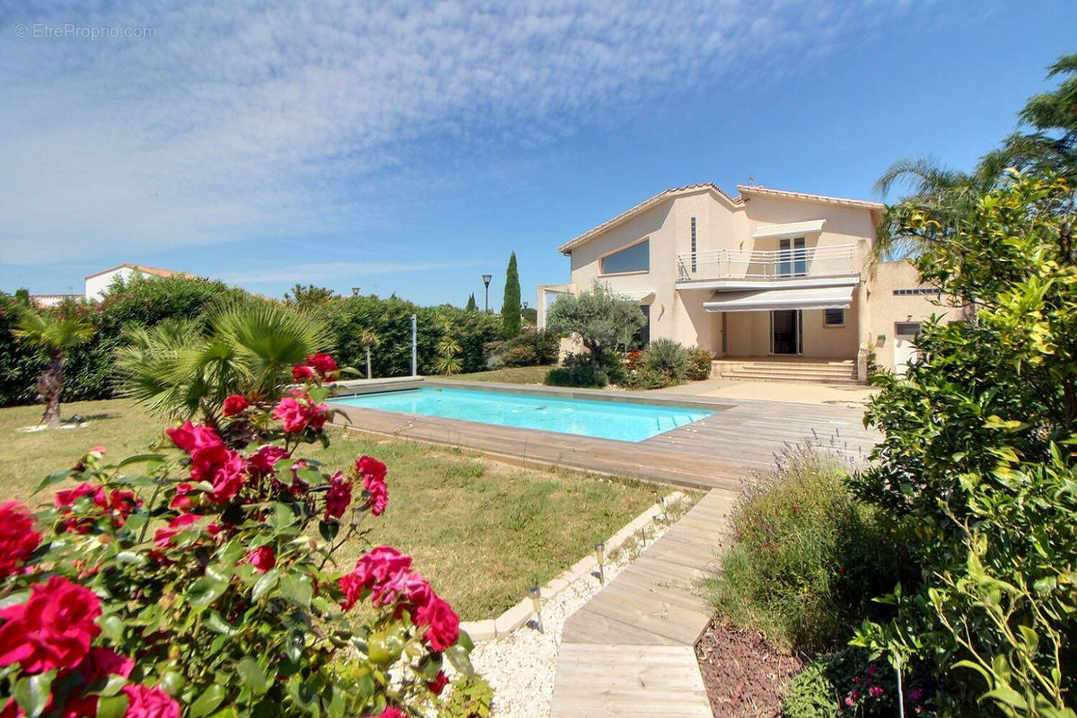 Maison à SAINT-CYPRIEN