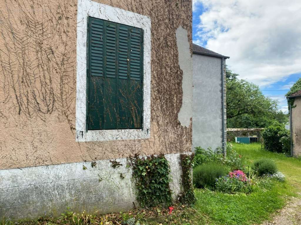 Maison à CHATILLON-EN-BAZOIS