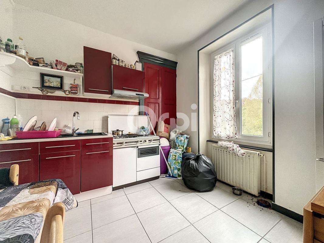 Appartement à SAINT-ELOY-LES-MINES