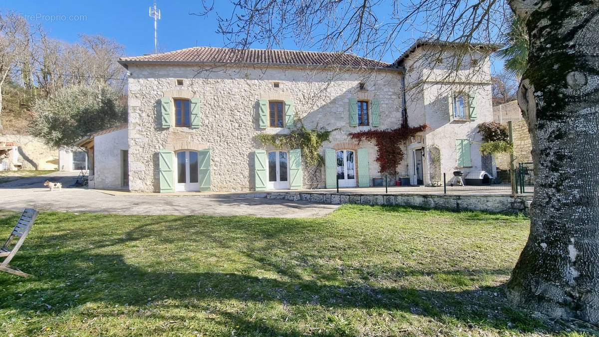 Maison à LAUZERTE