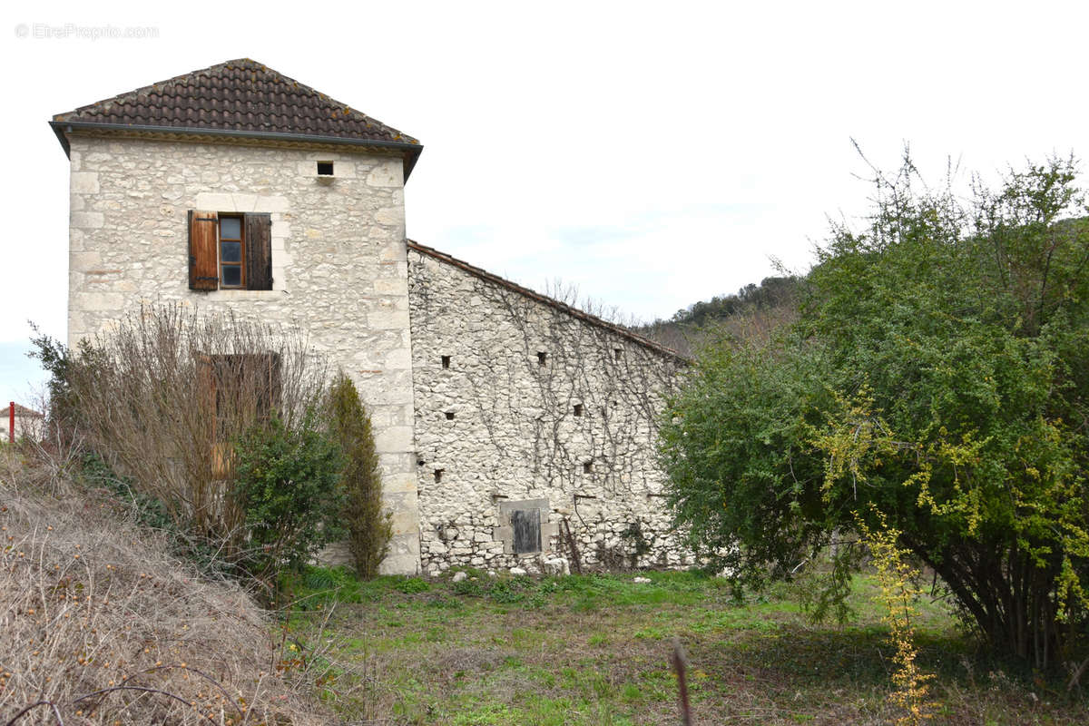 Maison à VALEILLES