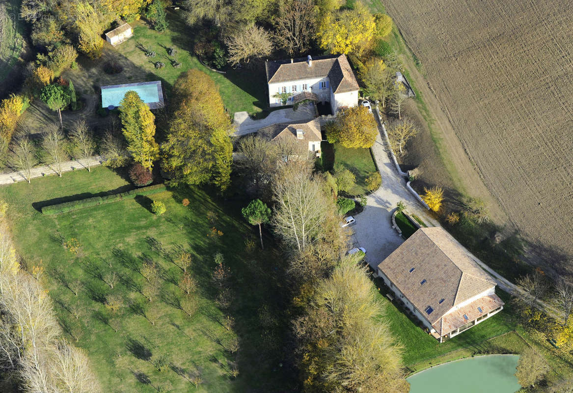 Maison à TOUFFAILLES