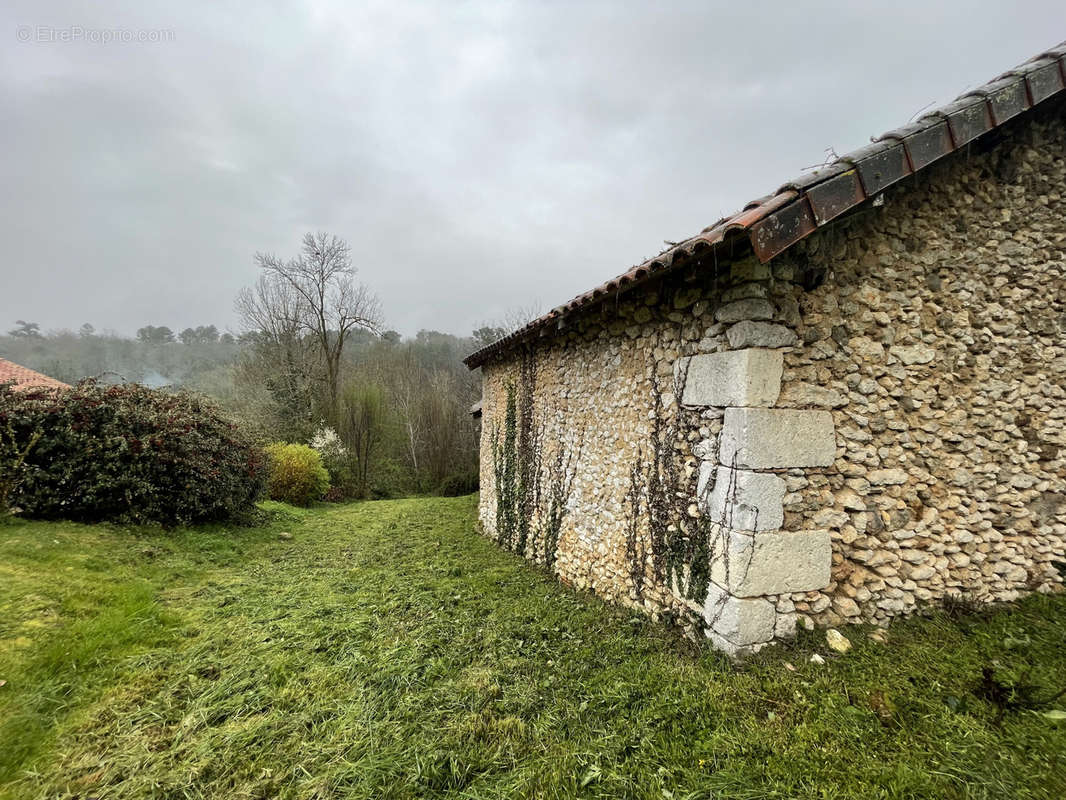 Maison à JAURE