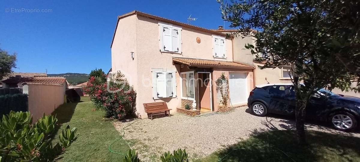 Maison à BOLLENE