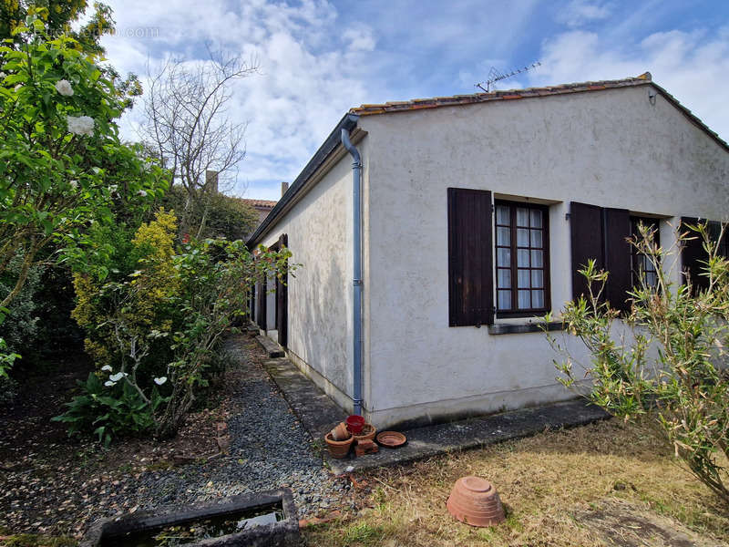 Maison à SAINT-VIVIEN