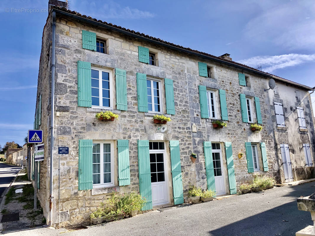 Maison à ANNEPONT