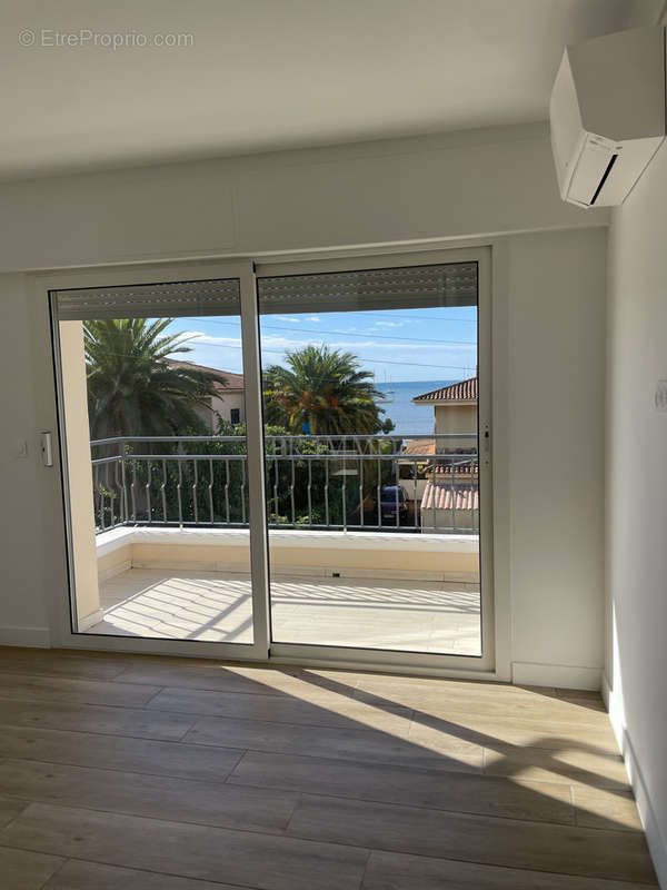 Appartement à SAINT-RAPHAEL