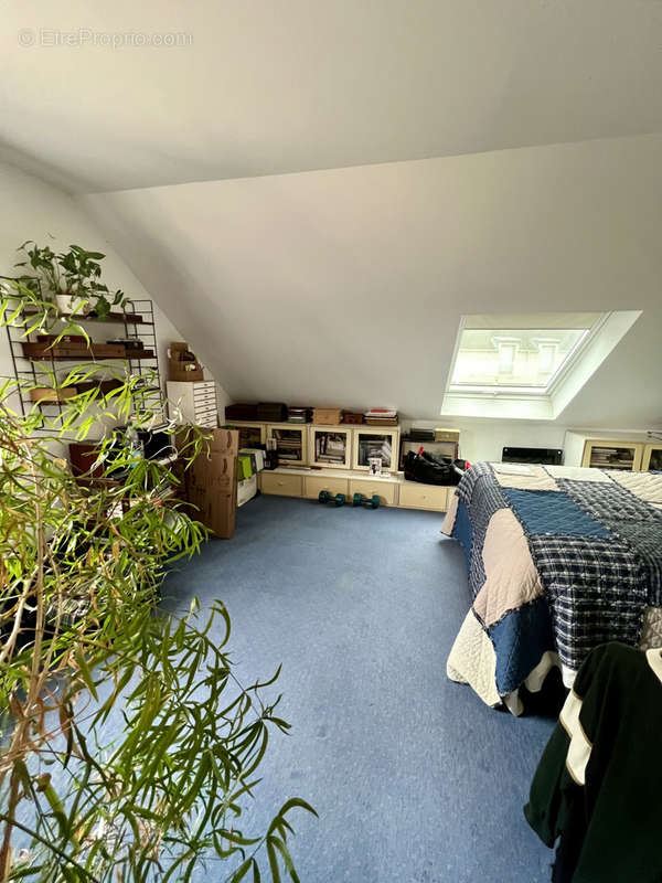 Appartement à VERNEUIL-SUR-SEINE