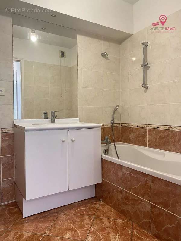 Appartement à LYON-8E