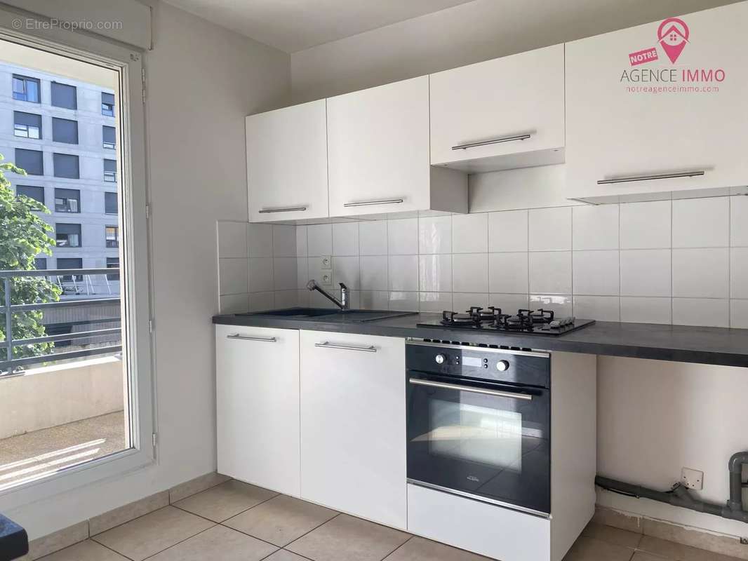 Appartement à LYON-8E