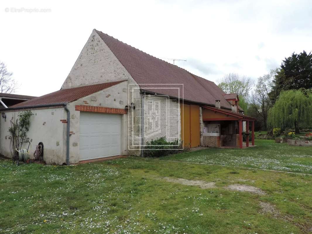 Maison à SAINT-LOUP