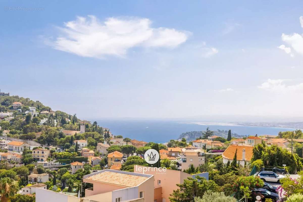 Appartement à VILLEFRANCHE-SUR-MER