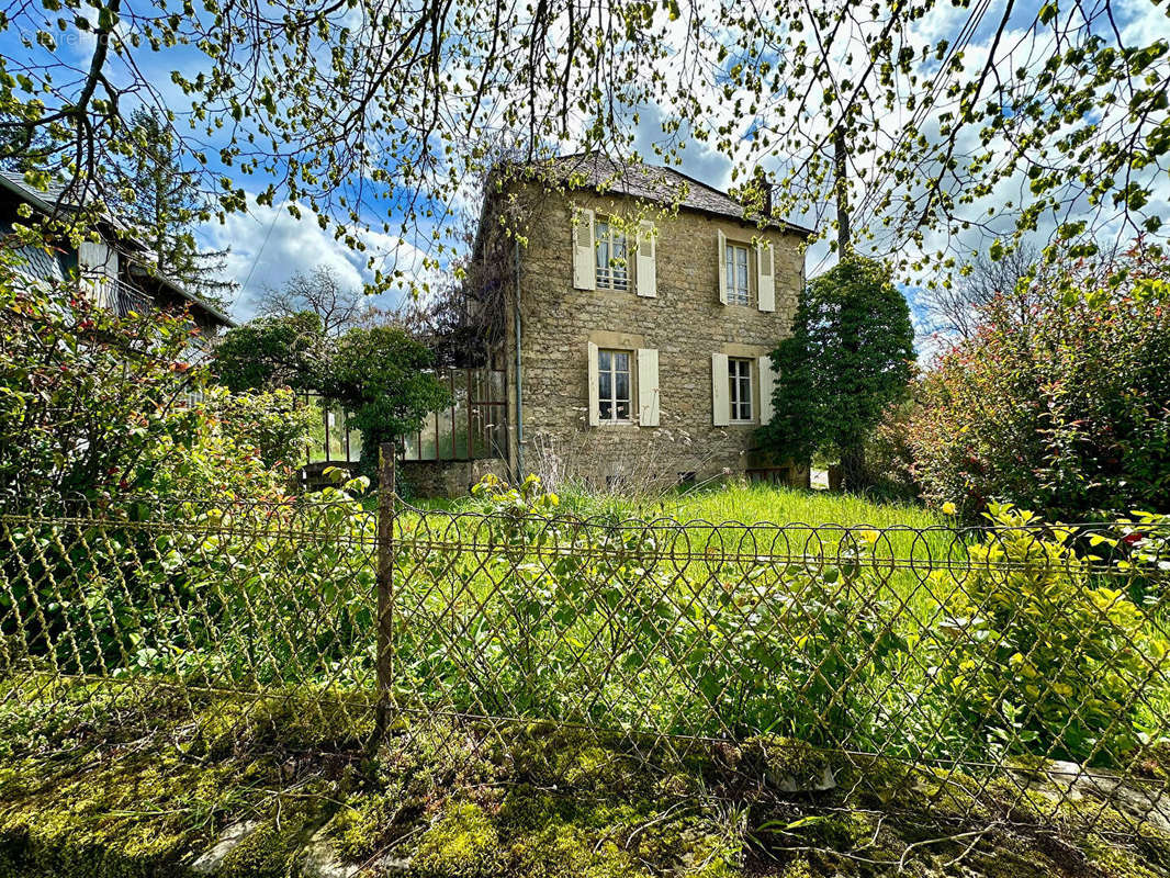 Maison à GAILLAC-D&#039;AVEYRON