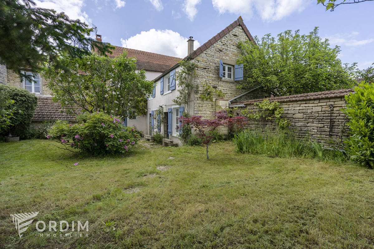 Maison à NITRY