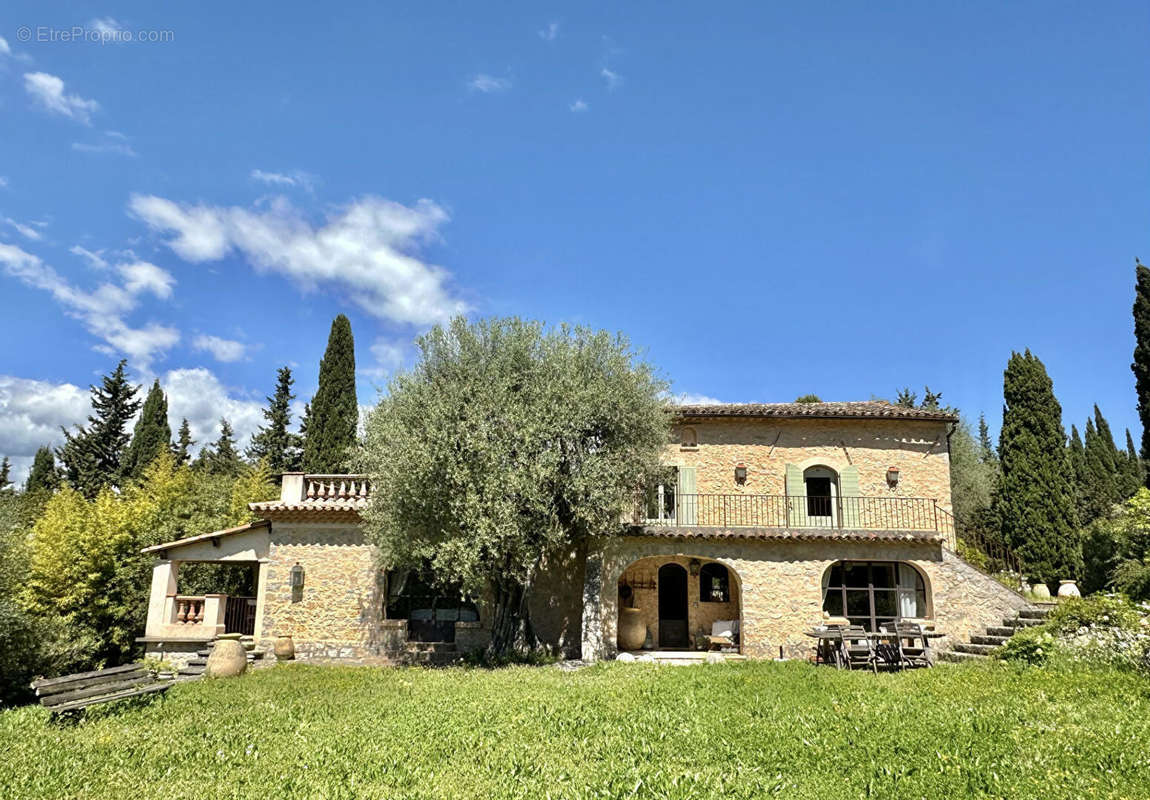 Maison à MOUGINS