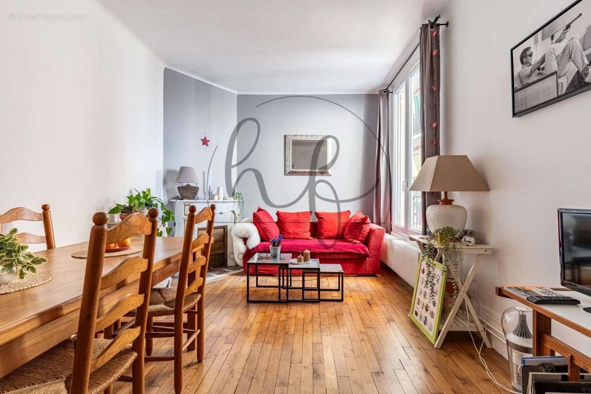 Appartement à COLOMBES