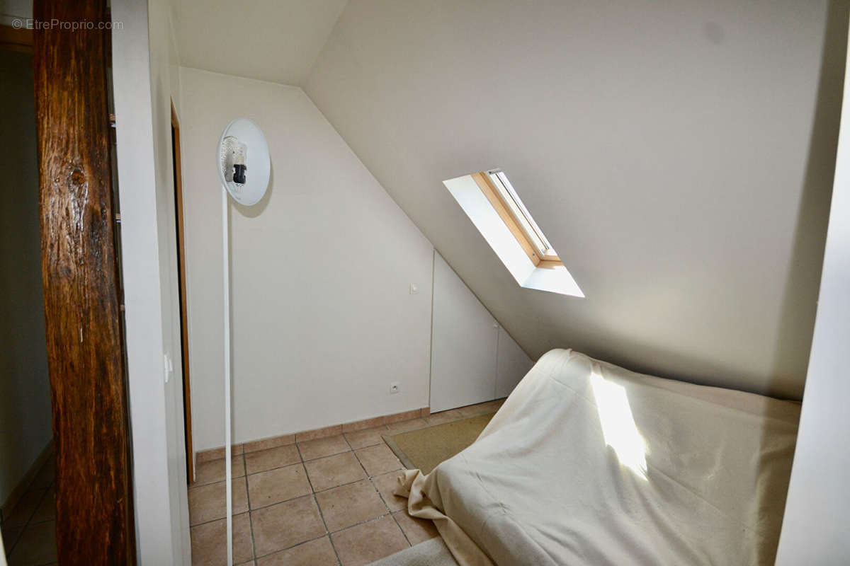 Appartement à PARIS-10E