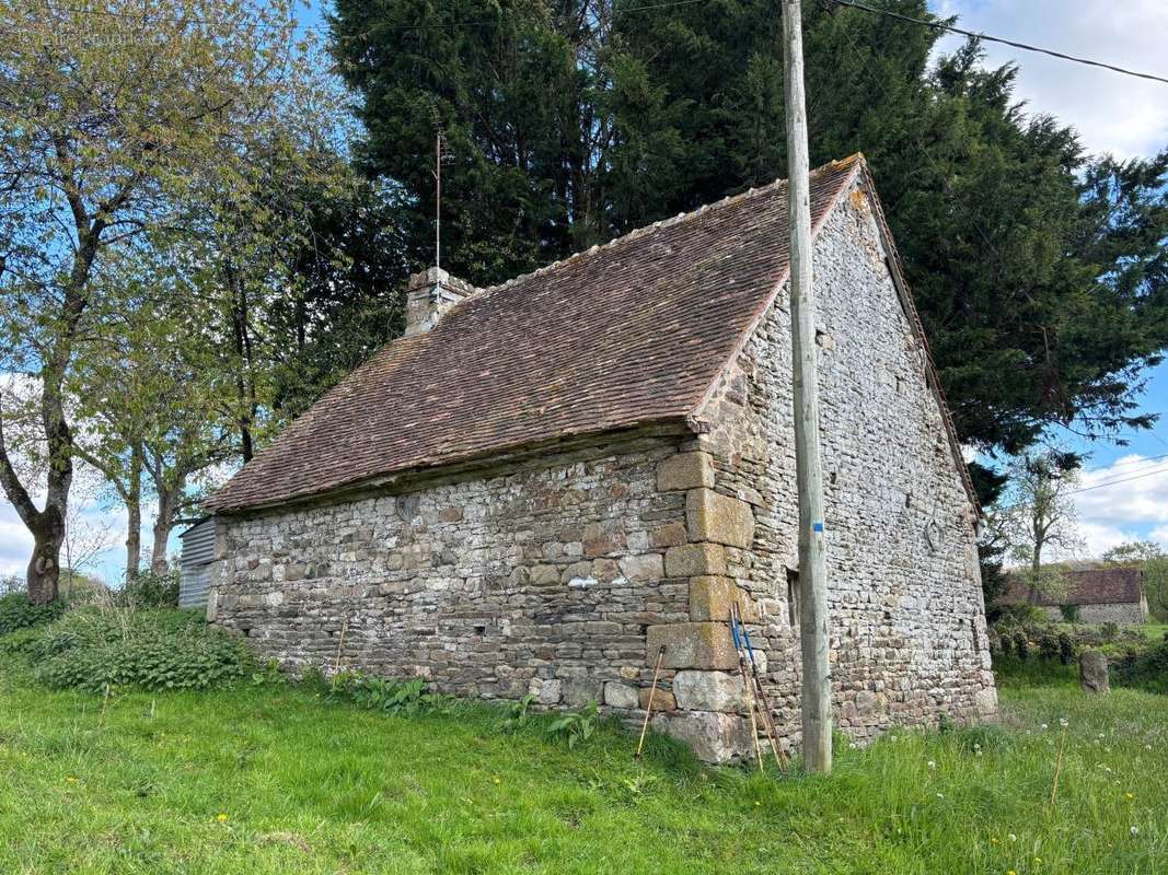 Maison à SAINT-BRICE