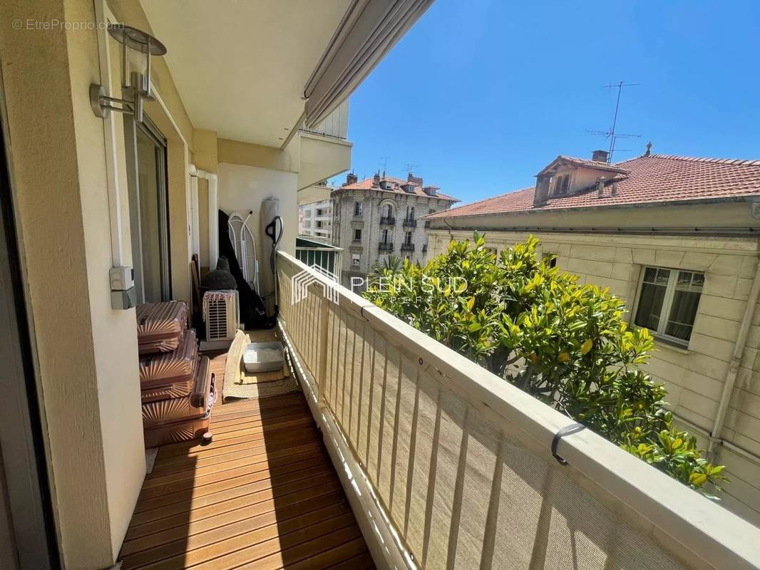 Appartement à CANNES