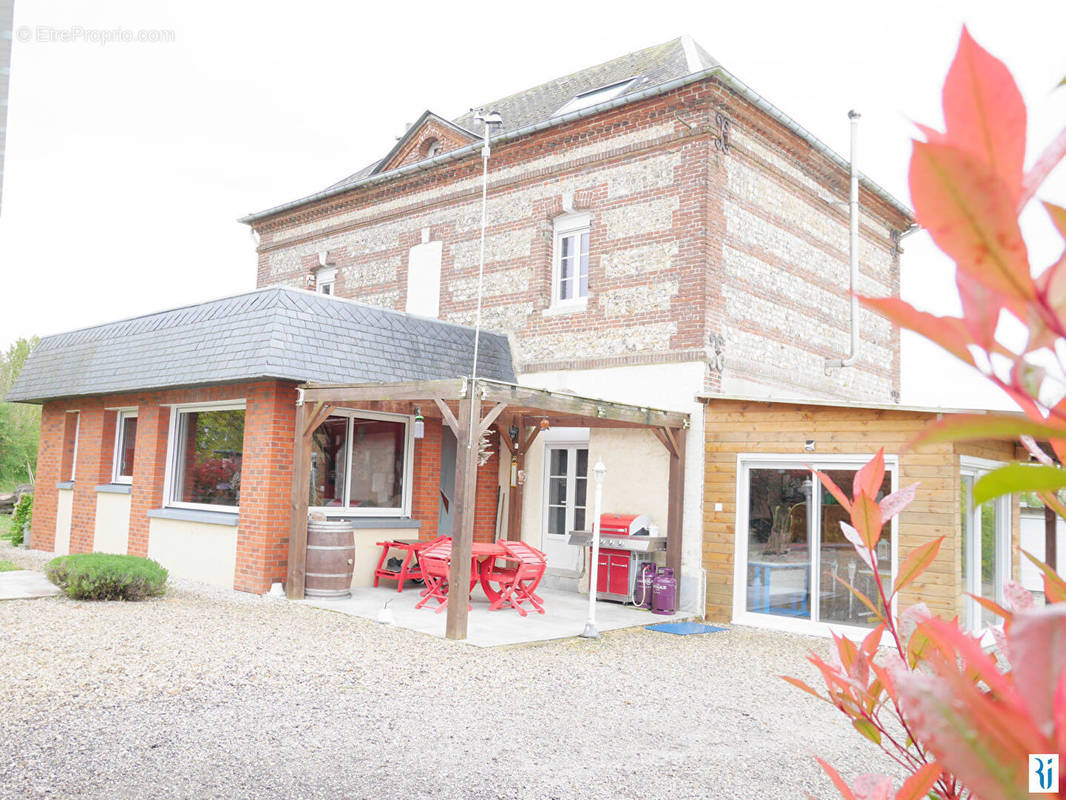 Maison à PAVILLY