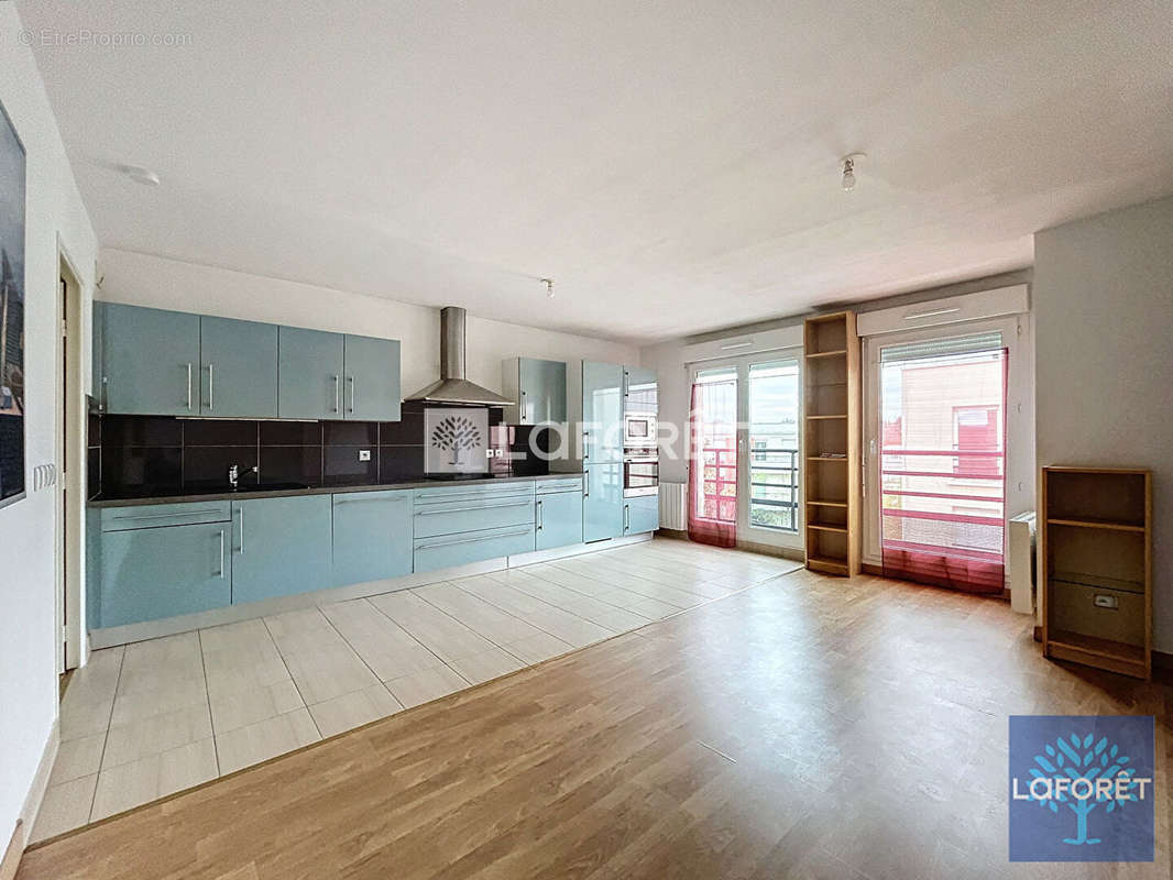 Appartement à VIGNEUX-SUR-SEINE