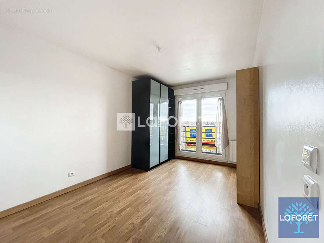 Appartement à VIGNEUX-SUR-SEINE