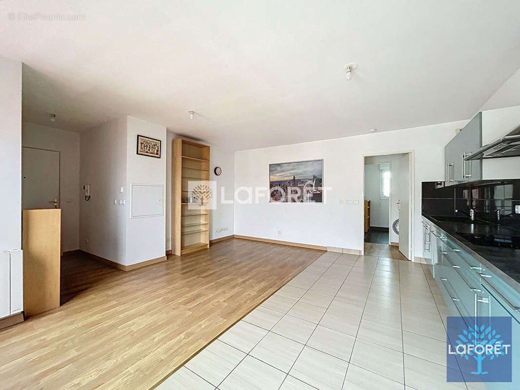 Appartement à VIGNEUX-SUR-SEINE