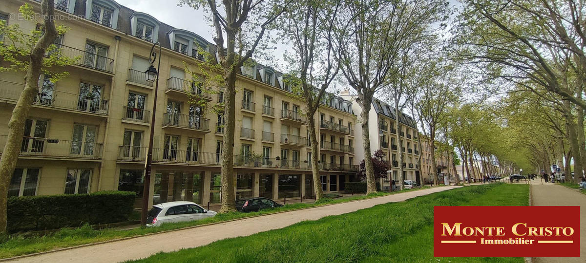 Appartement à VERSAILLES