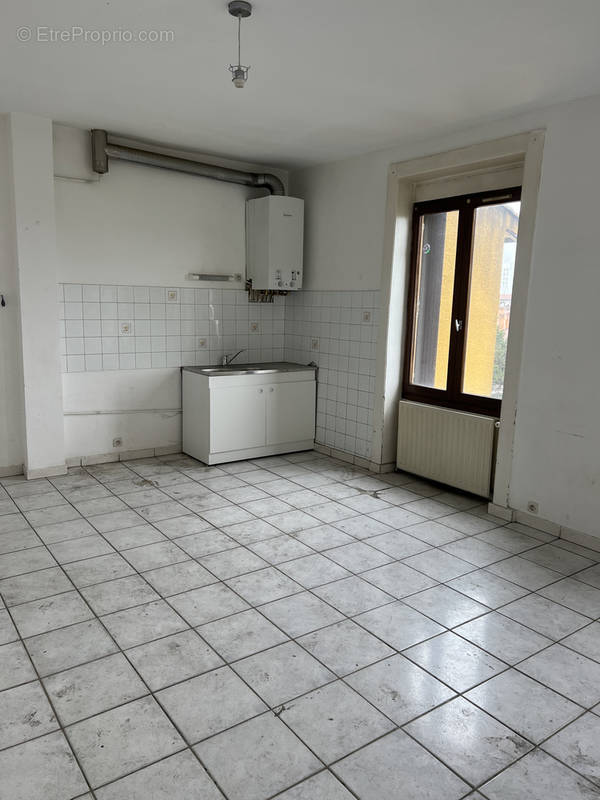 Appartement à SAINT-ETIENNE