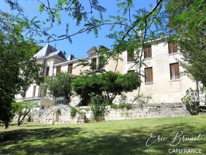 Maison à SAINT-GERMAIN-DE-LA-RIVIERE