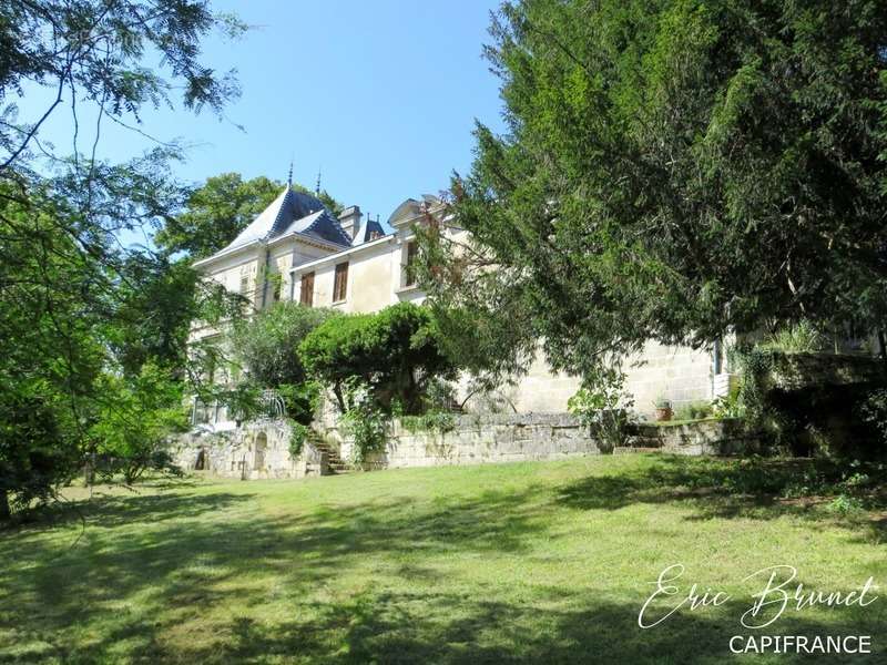 Maison à SAINT-GERMAIN-DE-LA-RIVIERE