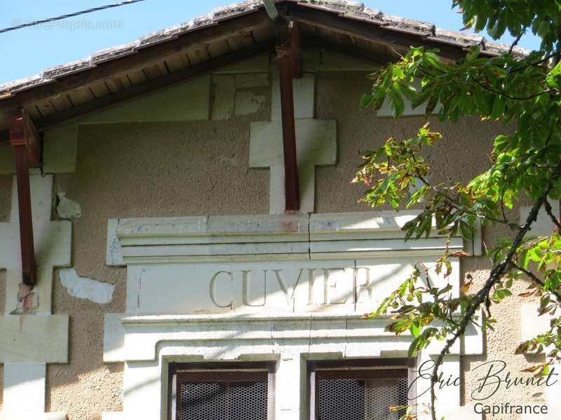 Maison à SAINT-GERMAIN-DE-LA-RIVIERE