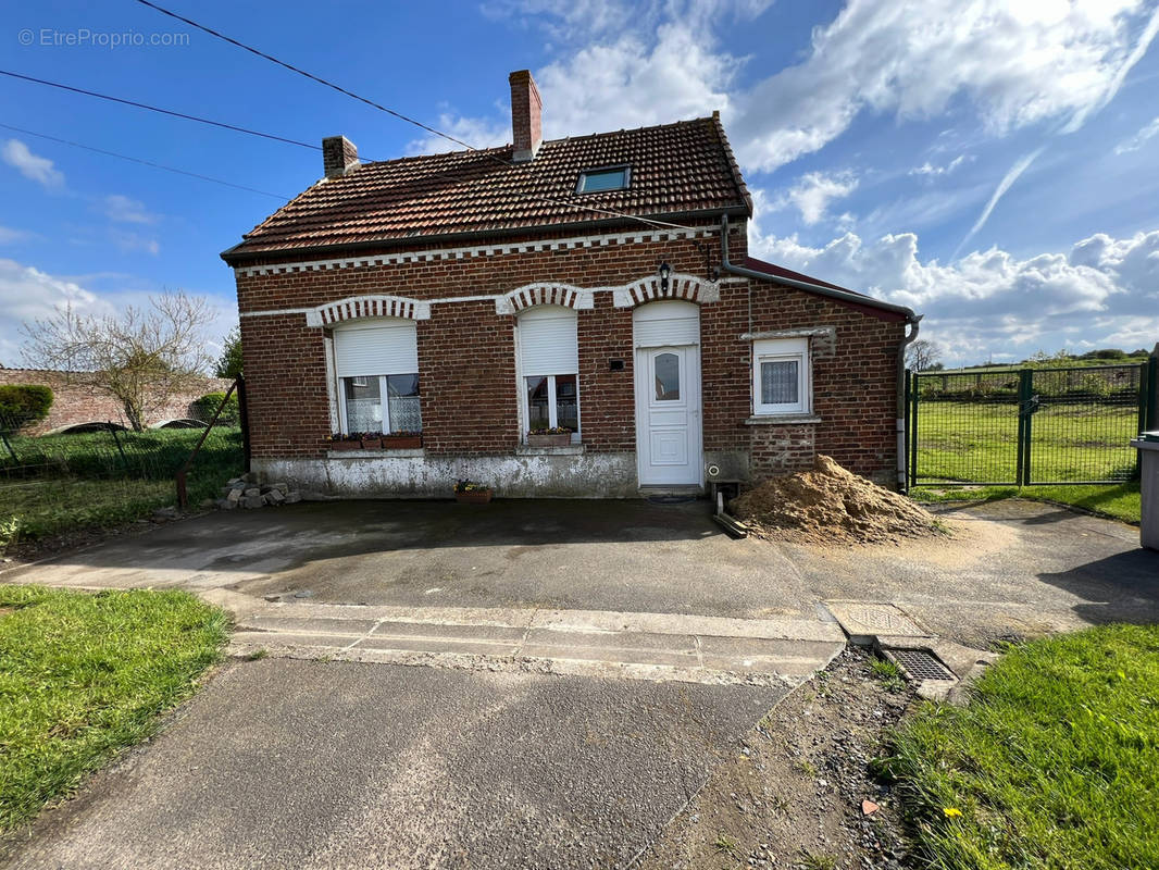 Maison à VILLERS-OUTREAUX