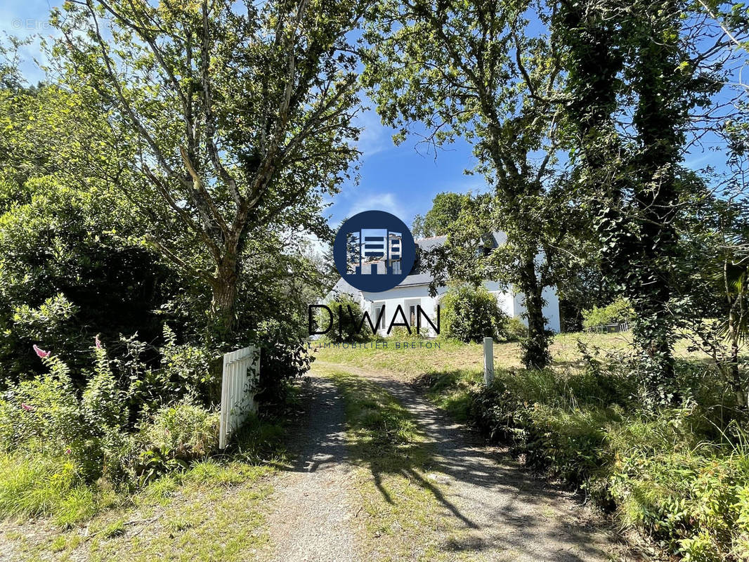 Maison à PONT-AVEN