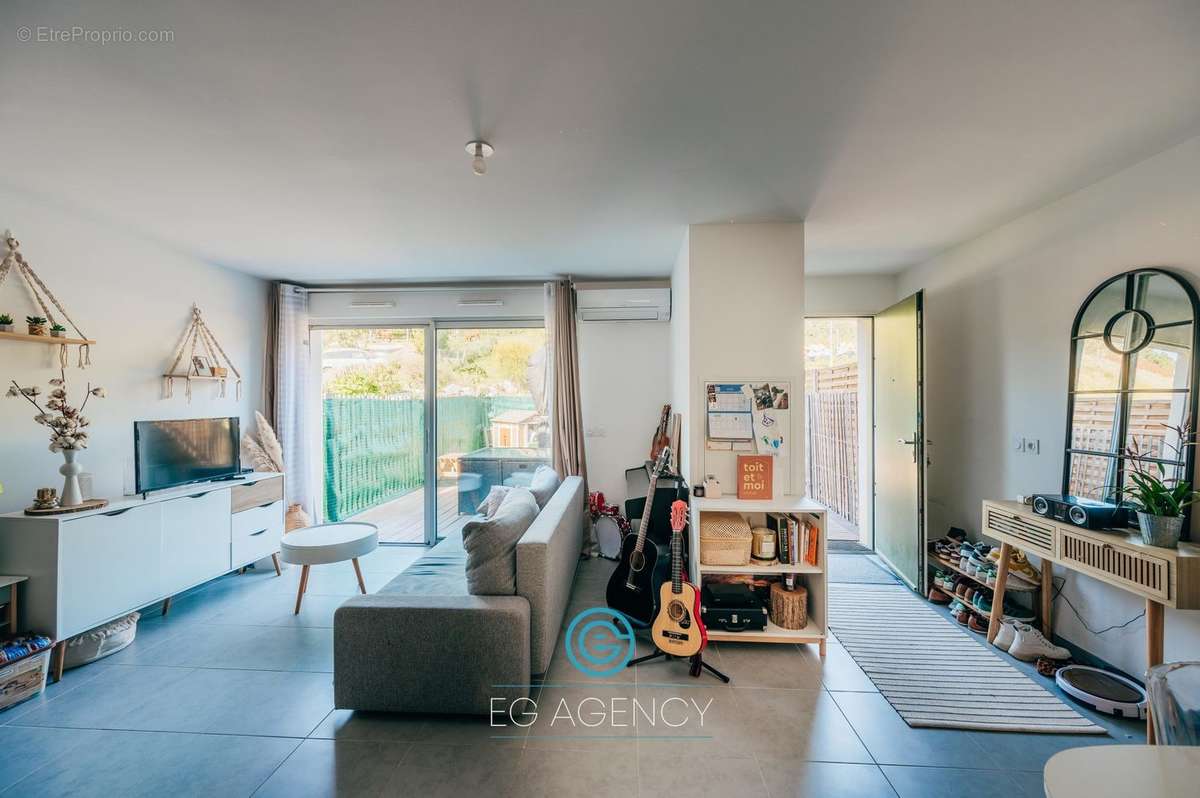 Appartement à MARSEILLE-12E