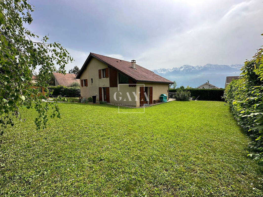 Maison à MONTBONNOT-SAINT-MARTIN