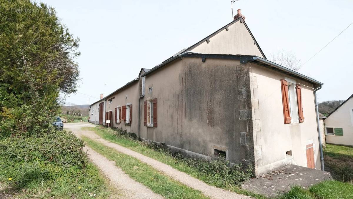 Maison à ONLAY