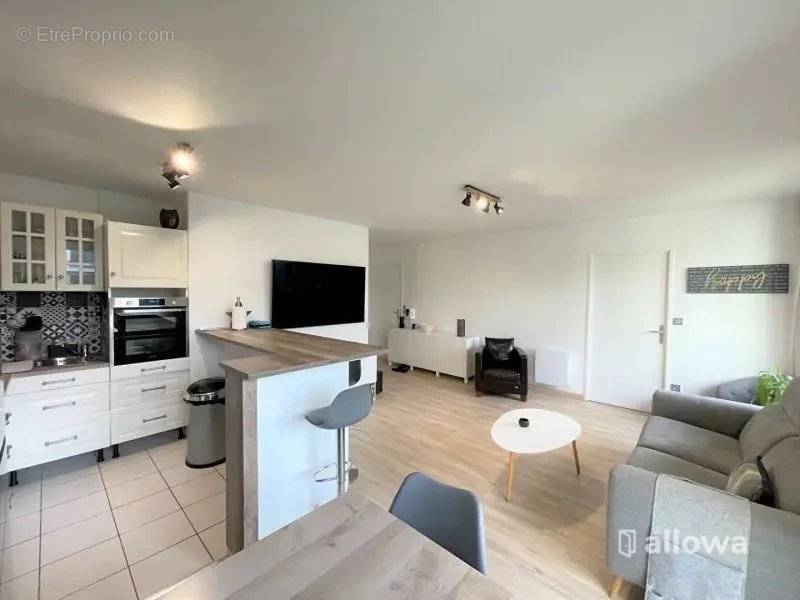 Appartement à LE BLANC-MESNIL