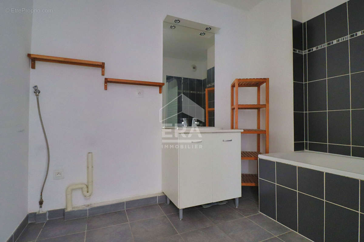 Appartement à MARSEILLE-10E