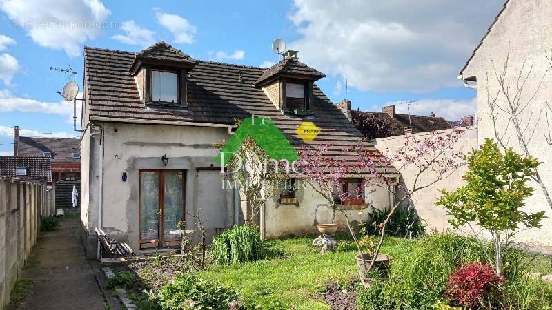 Maison à NEUILLY-EN-THELLE