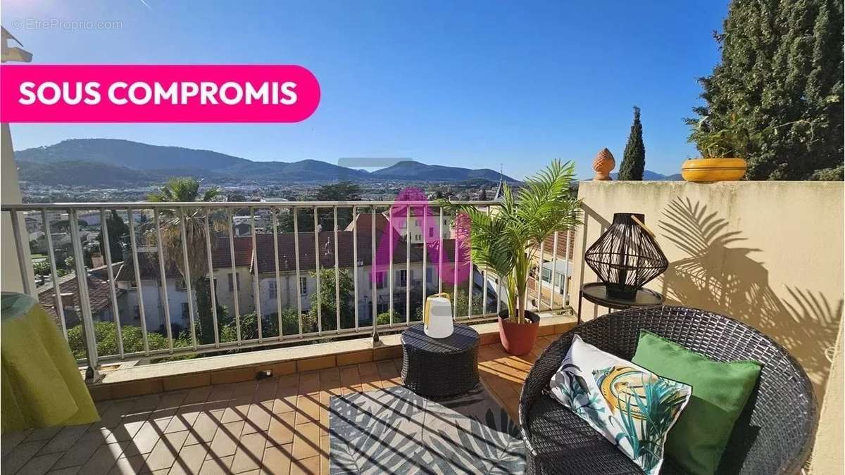 Appartement à HYERES