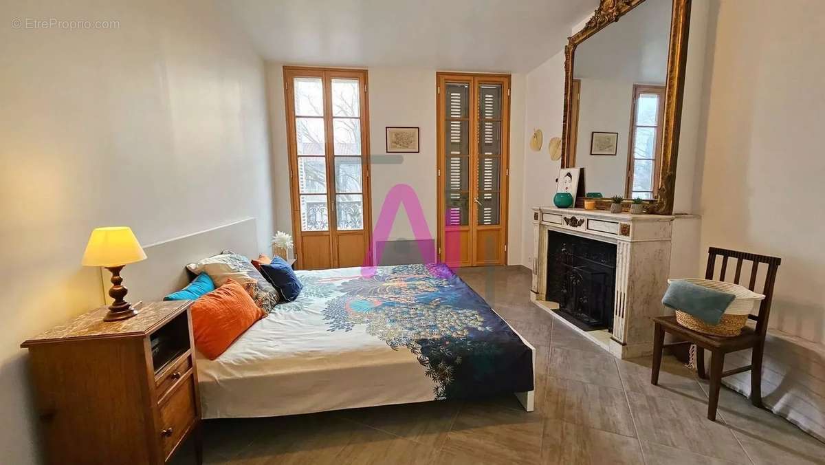 Appartement à HYERES