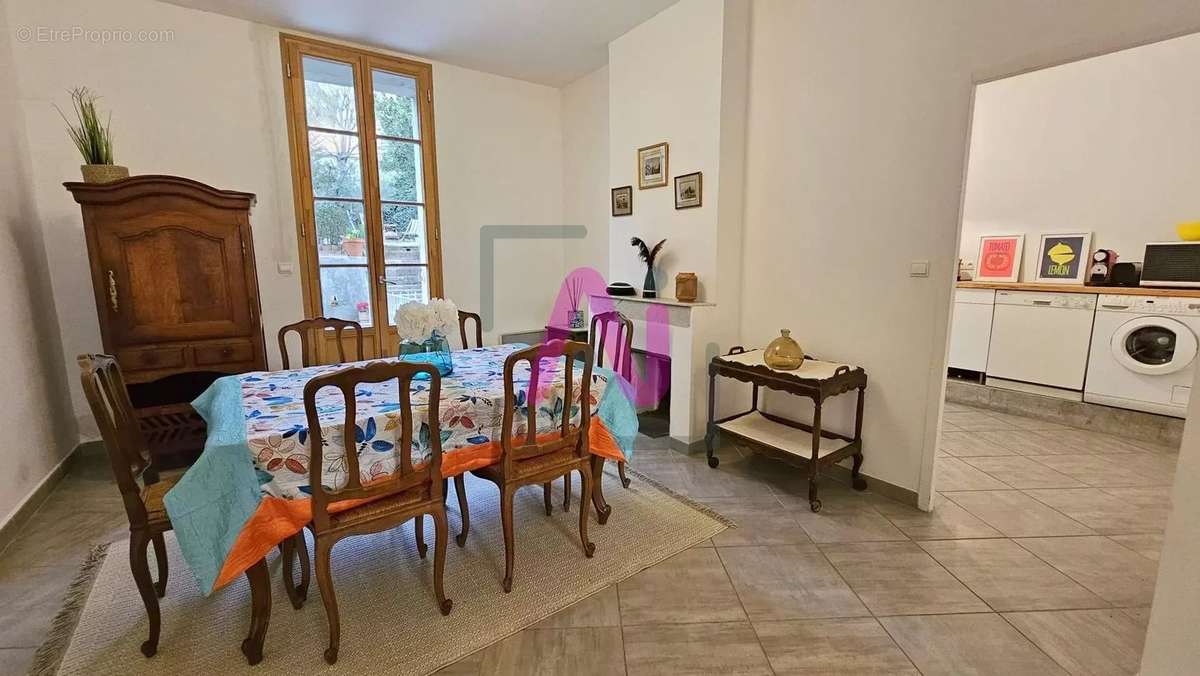 Appartement à HYERES