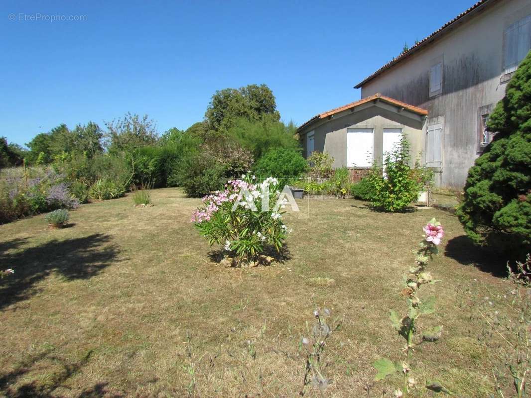 Maison à LA MAGDELEINE