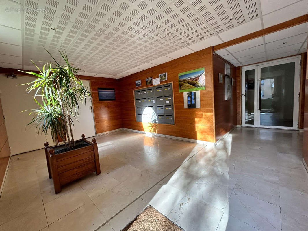 Appartement à MARSEILLE-13E