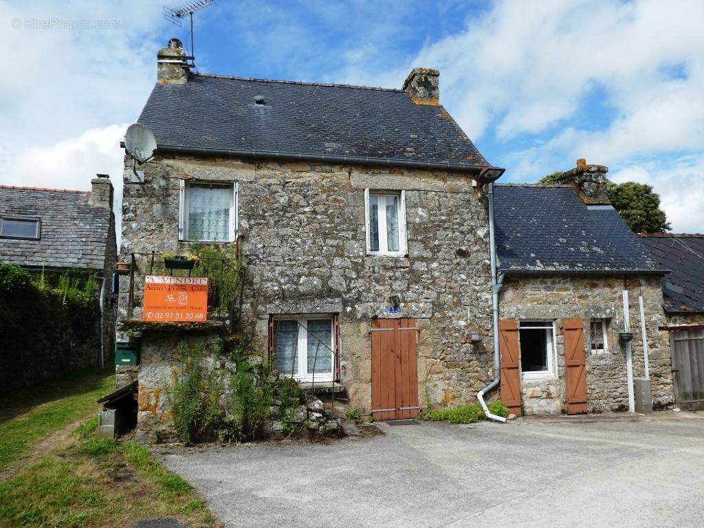 Maison à LESCOUET-GOUAREC