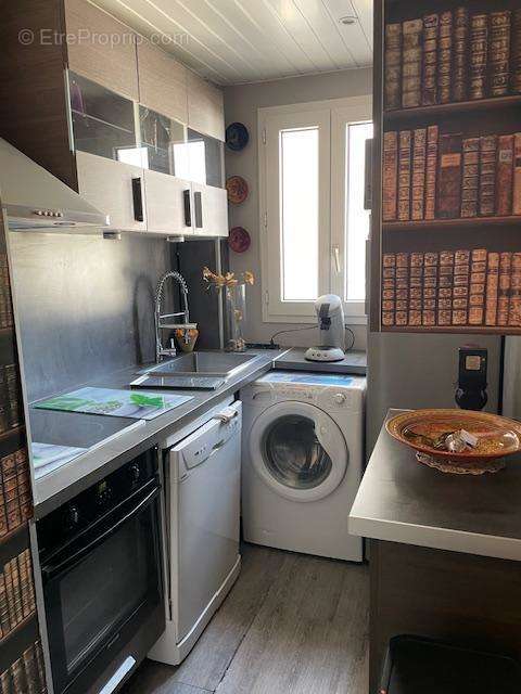 Appartement à PARIS-20E